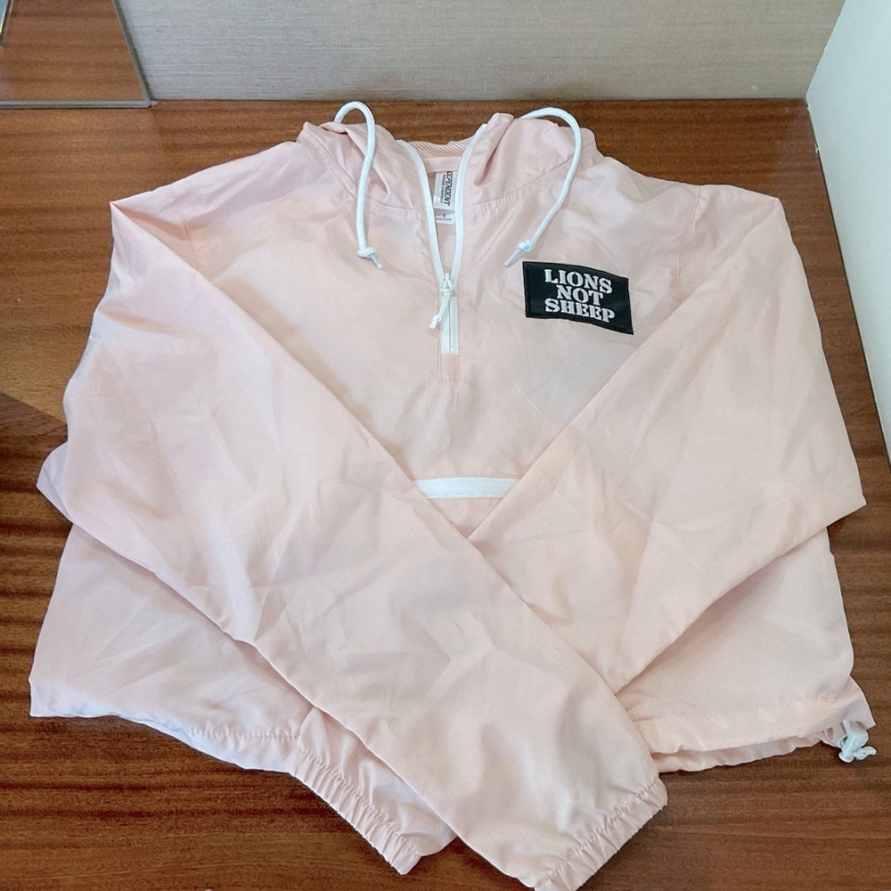 Lions Not Sheep pull over windbreaker jacket - pink